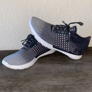 Under Armour running/training shoes